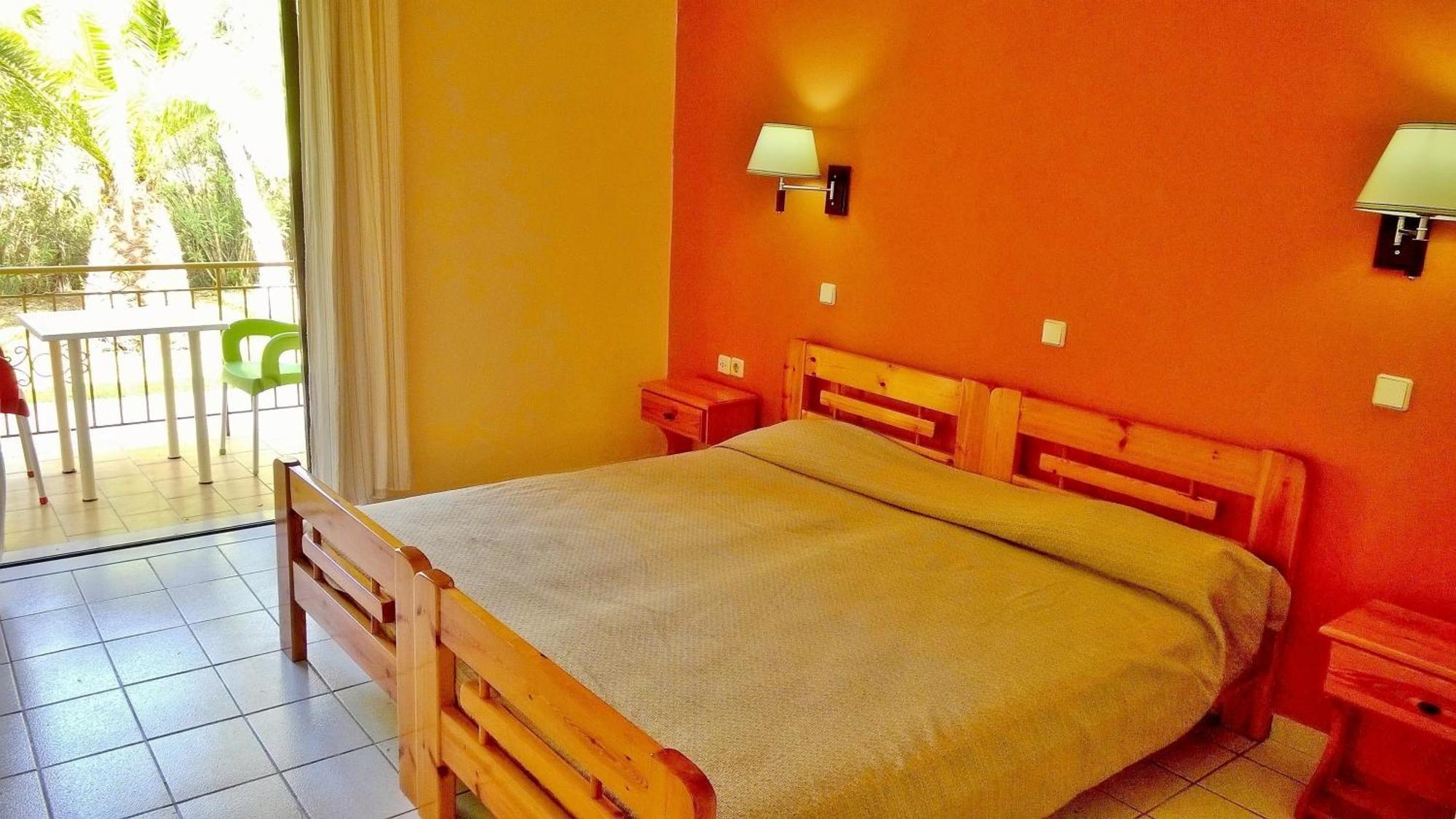 Irini Apartments And Studios Kávos Dış mekan fotoğraf